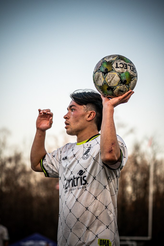 charlie ostrem prepping a throw-in